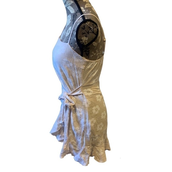 PRINCESS POLLY Slip Dress Beige Floral Size XS - Picture 3 of 7